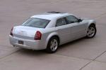 Chrysler 300C 2005 года